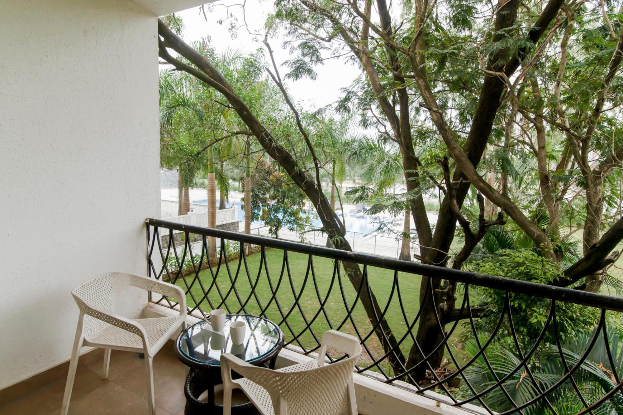 Sterling Stolen Heaven Lonavala Hotel Room photo